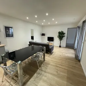  Appartement Neuf Tranquille Au Centre De France